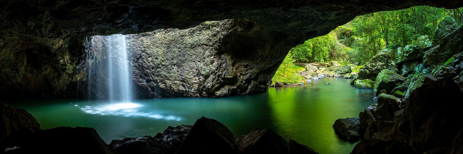 natural bridge cavern copy-1